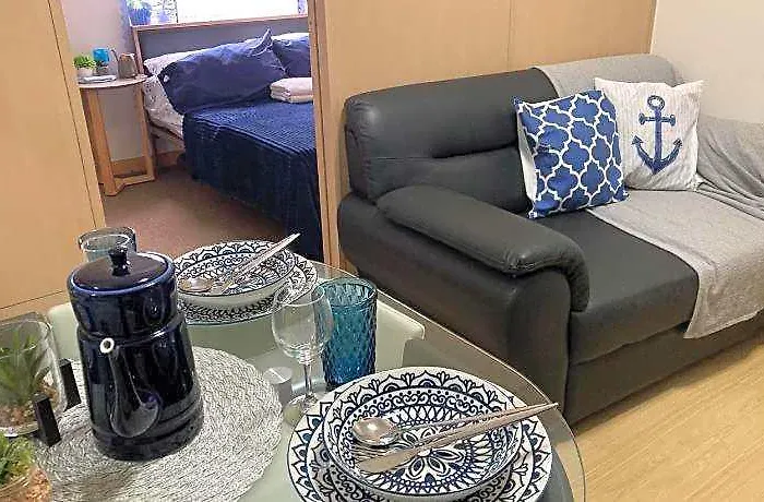 Santorini Inspired 1bedroom @trees Residences Hotel 4*